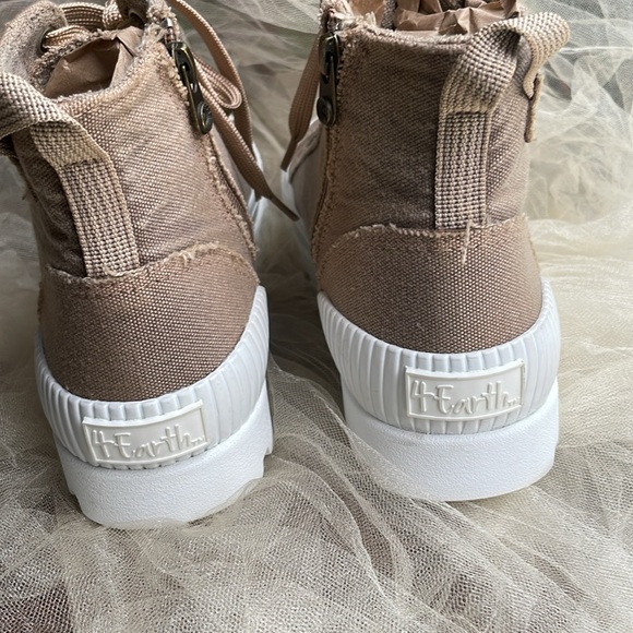 ❤️ BLOWFISH MALIBU 4 earth high top zippered tennis shoes sneakers size 8 - Picture 6 of 8